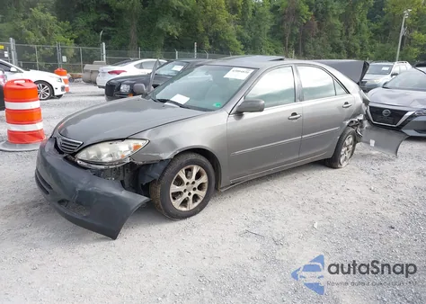 2005 Toyota Camry Xle V6 z USA, uszkodzony, nr VIN 4T1BF30K35U605782